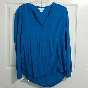 Cute versatile top